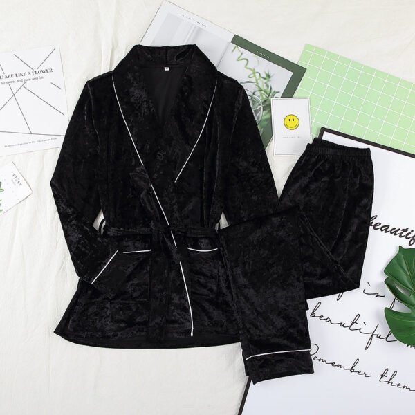 Yesterday's Dream Pajamas Set - Image 5