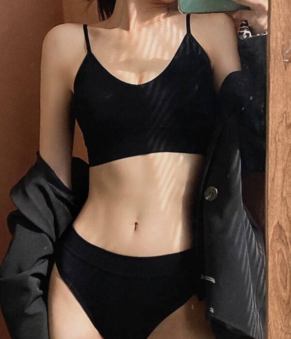 When I'm Alone Bra Set - Image 6