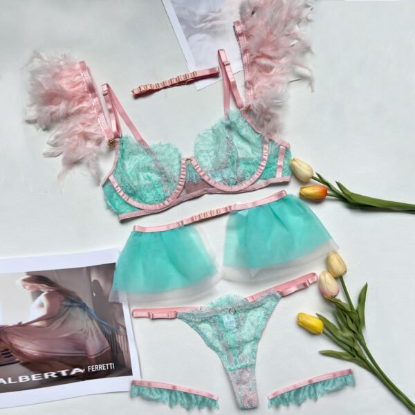 Nadia's Feather Lace Set - Image 4