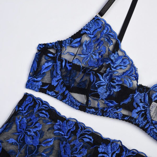 Kandy's Blue Embroidery Set - Image 6