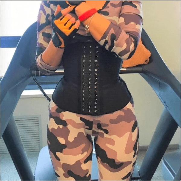 Extreme Hourglass Waist Trainer 3 Hook Corset - Image 3