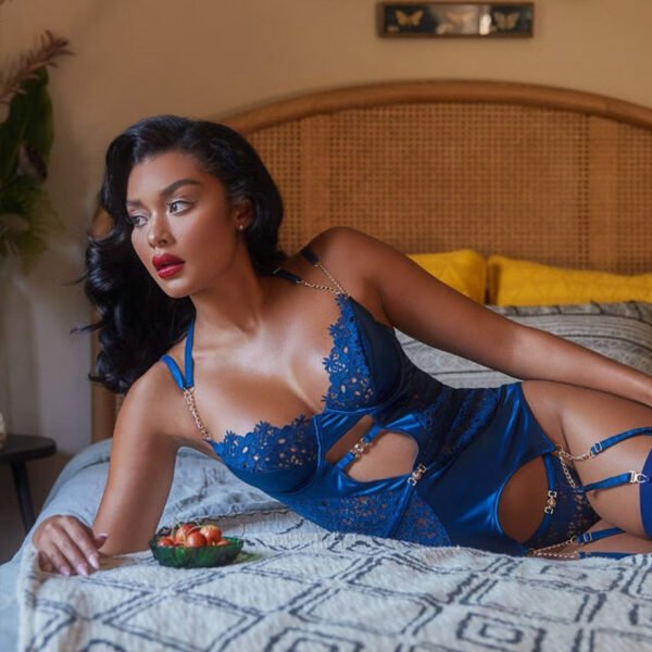Rachel Lingerie Set - Image 5
