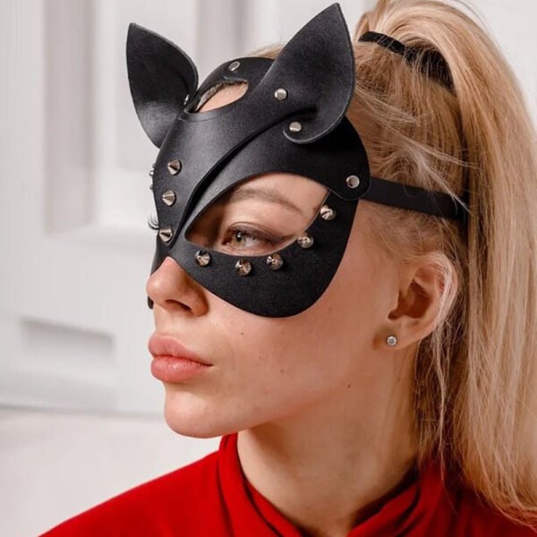 Elsie's Sexy Mask - Image 2