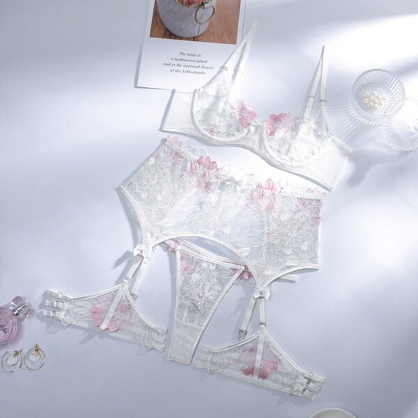 Chloe's White Floral Set - Image 7