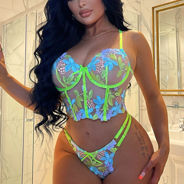 Stephanie's Floral Set
