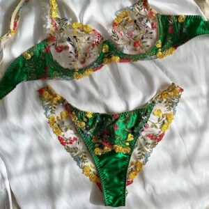 Susy's Floral Set